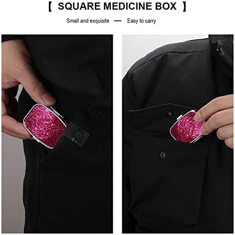 Zsebében Tabletta Esetben Rózsaszín Flitterekkel Utazási Tabletta Jogosultja Tárolás a Gyógyszer Kiegészítő, Vitamin Hal